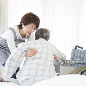 老人ホームをお探しなら飯塚で人気の当施設へご連絡ください